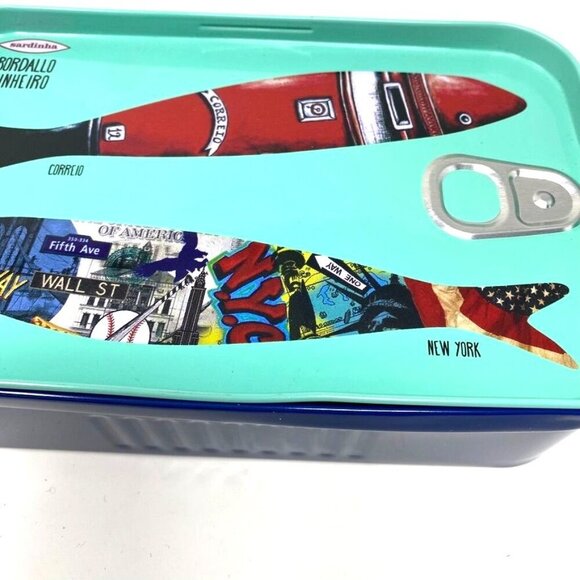 TAP Portugal Business Class Sardine Tin Amenity Kit Travel Collectible Storage - Picture 12 of 12